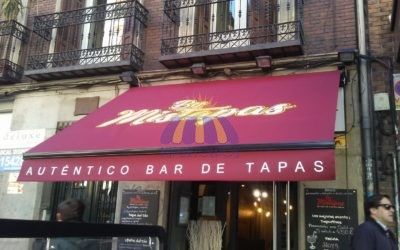 Toldo extensible, instalación Madrid centro, Bar MisTapas